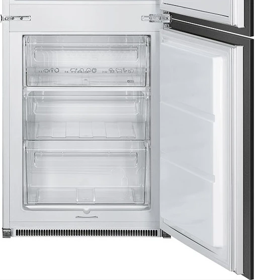 Холодильник двухкамерный Smeg C8194TNE