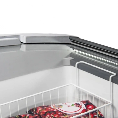 Морозильный ларь Gellar FG 700 E красный