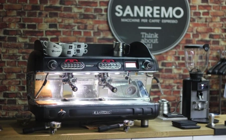 Рожковая кофемашина Sanremo Verona RS SED (автомат) 2 высокие гр. чёрная