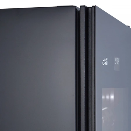 Винный шкаф монотемпературный Libhof ET-70 Black